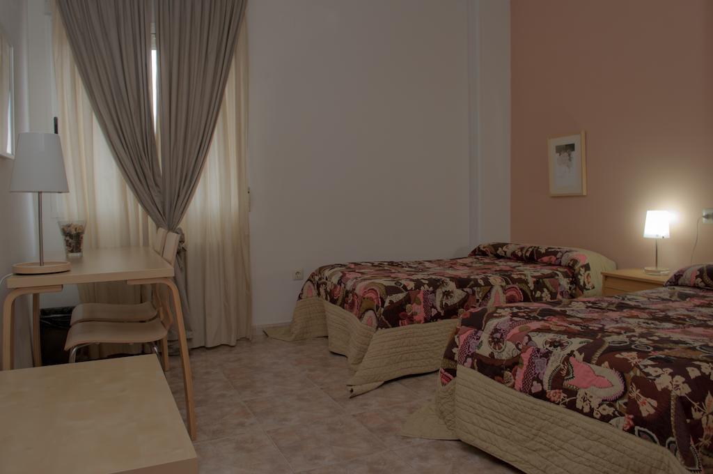 Apartamento Turistico La Ribera Del Marco Caces Oda fotoğraf